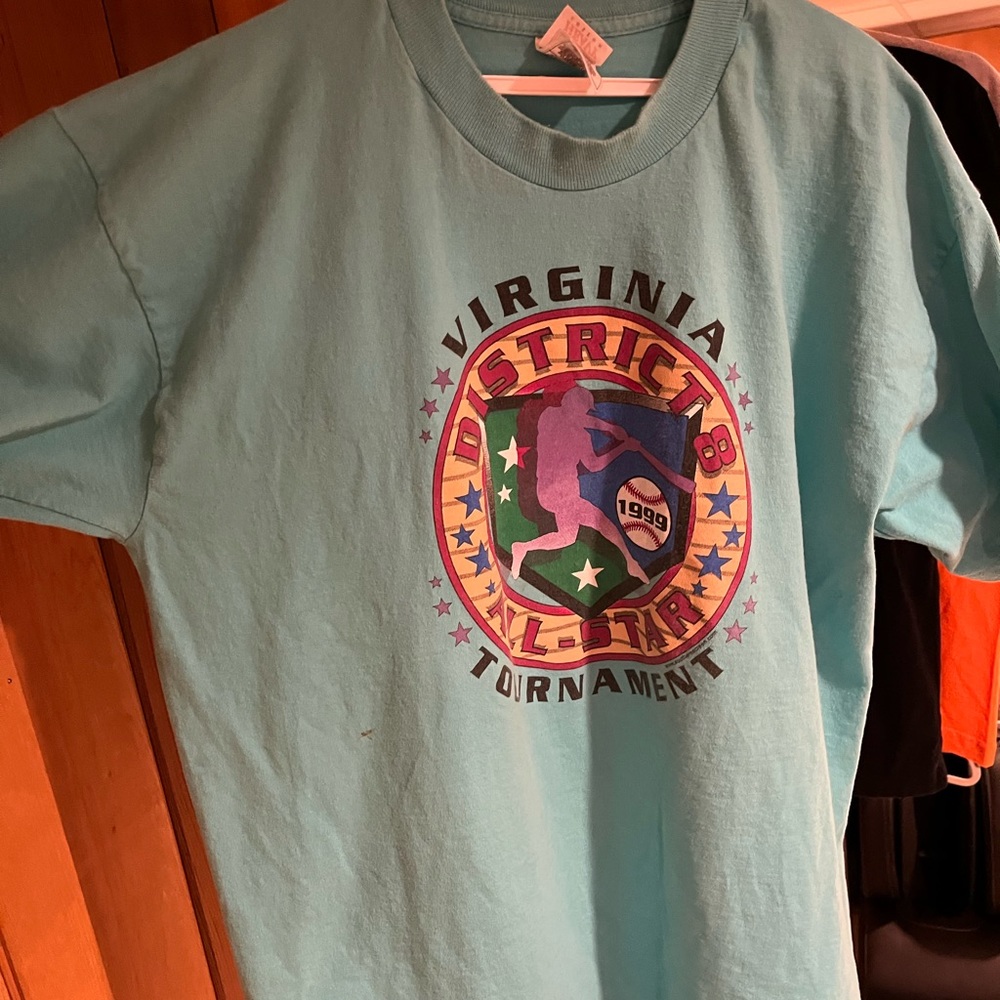 Vintage Virginia district tee 1999